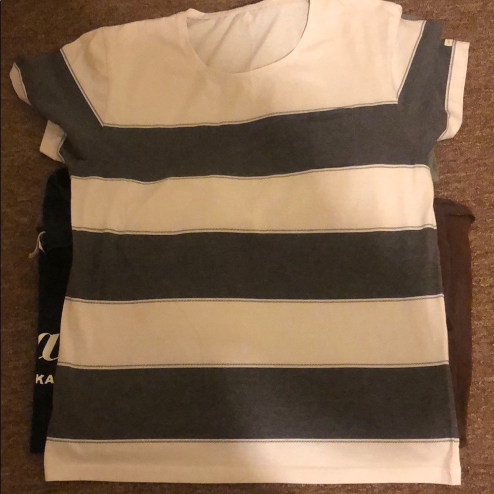 Lightweight shirt 5/$20 items